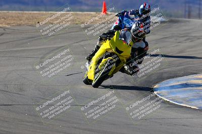 media/Jan-09-2022-SoCal Trackdays (Sun) [[2b1fec8404]]/Turns 9 and 8 (920am)/